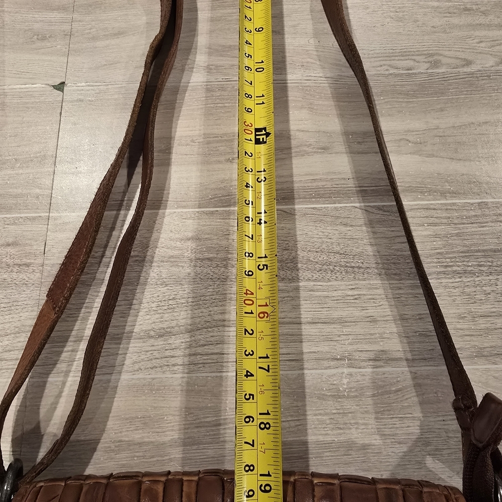 Vilenca Holland Woven Leather Crossbody Saddle Bag Purse Brown Boho Western. - Picture 13 of 13
